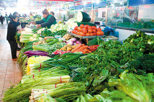 節后市場“兩重天” 蔬菜價漲家禽價跌